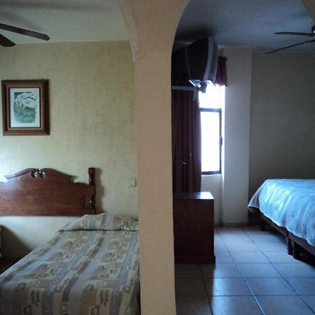 Hotel Mario'S Inn Ramos Arizpe Ngoại thất bức ảnh