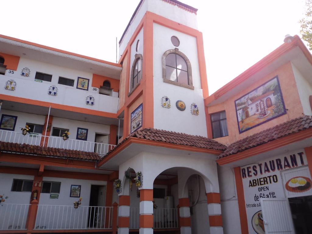 Hotel Mario'S Inn Ramos Arizpe Ngoại thất bức ảnh