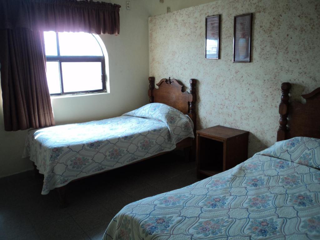 Hotel Mario'S Inn Ramos Arizpe Ngoại thất bức ảnh