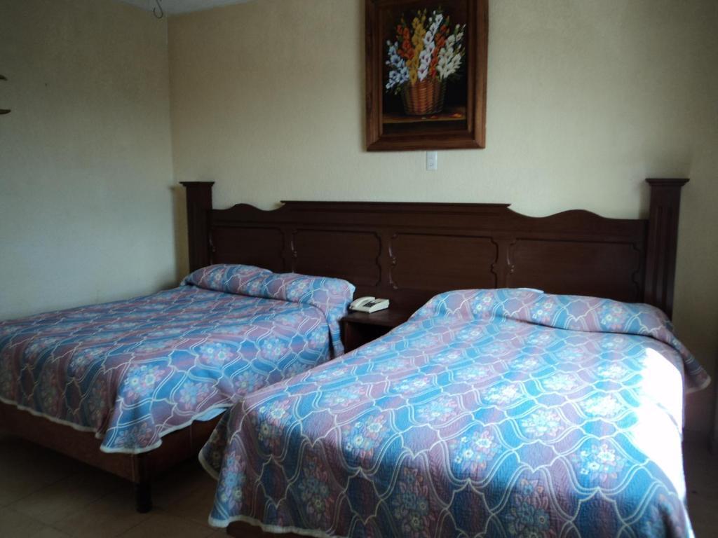 Hotel Mario'S Inn Ramos Arizpe Ngoại thất bức ảnh